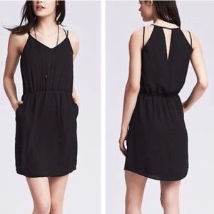 Banana Republic Summer Dress w/ Key Hole Back